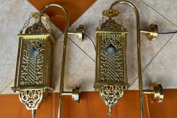 Lampu kuningan minimalis